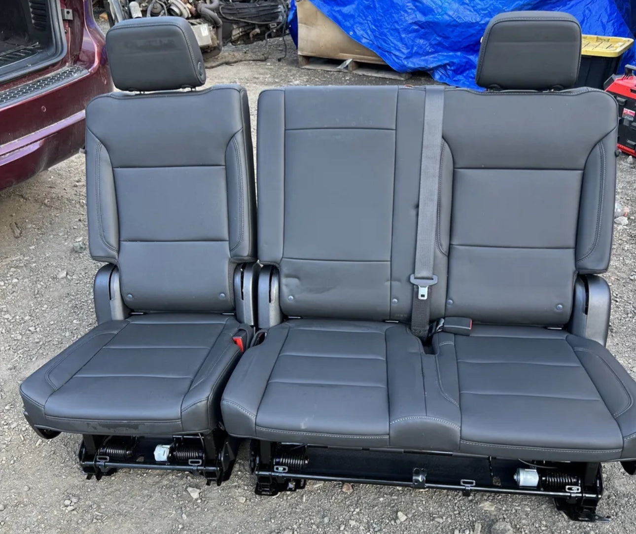 2021 TAHOE ORIGINAL OEM PARTS 2ND SECOND ROW JET BLACK BENCH SEAT LOCAL PICK UP